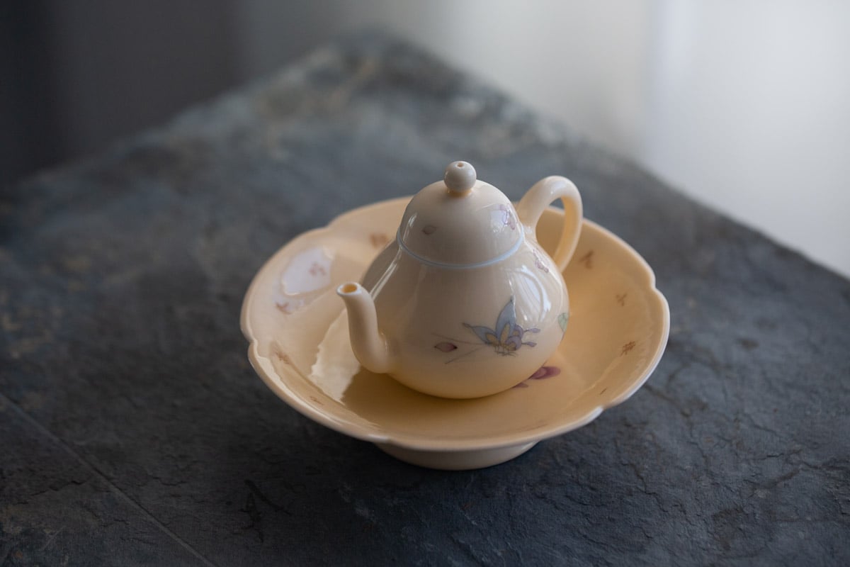 zephyr teapot butterfly 1 | BITTERLEAF TEAS zephyr teapot butterfly 1 | BITTERLEAF TEAS