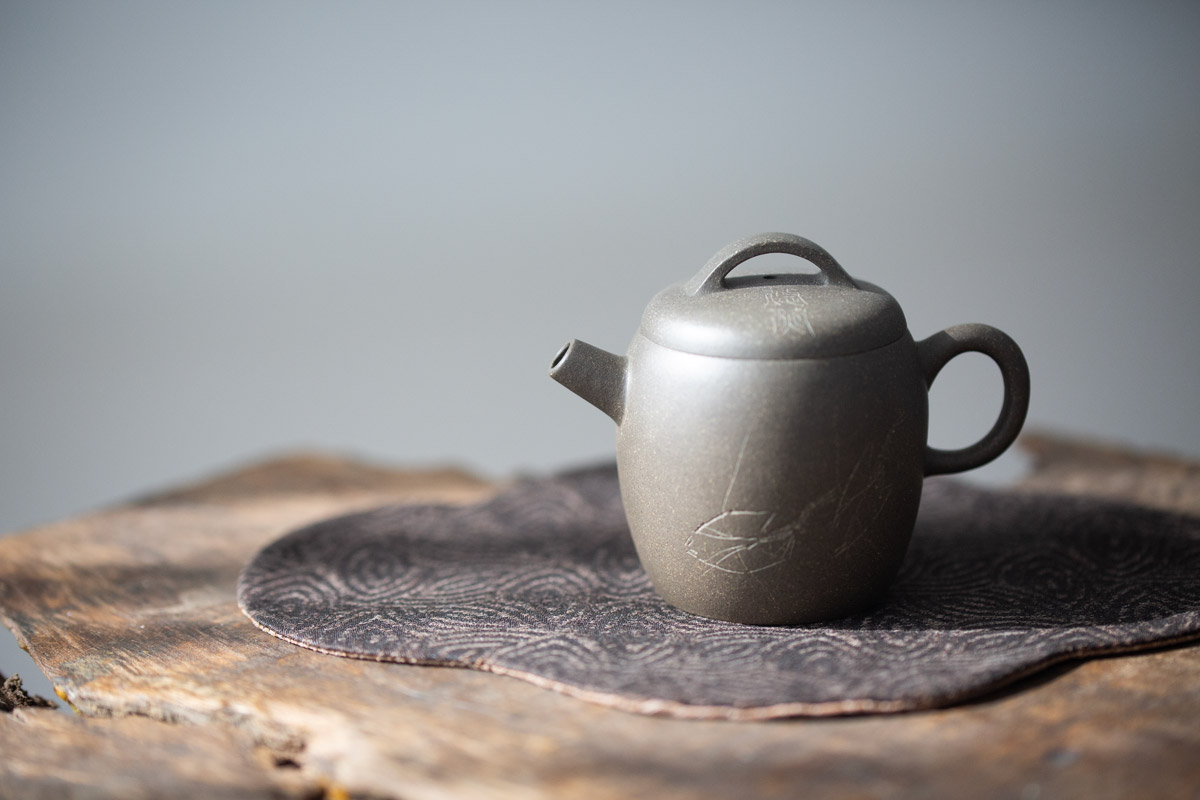 julunzhu-qing-duanni-yixing-zisha-teapot-7