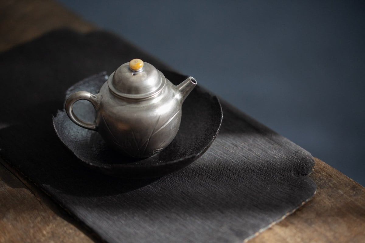 silver lining teapot i 4 | BITTERLEAF TEAS