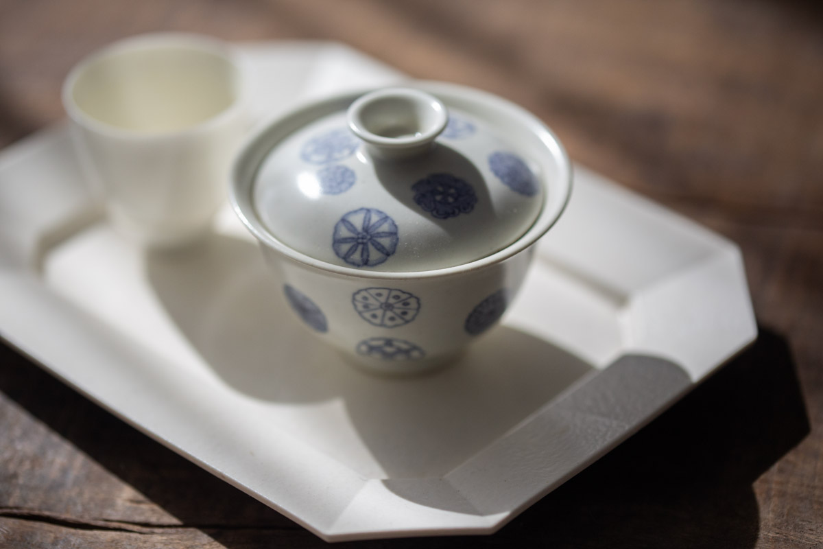azure gaiwan piqiu 2 | BITTERLEAF TEAS