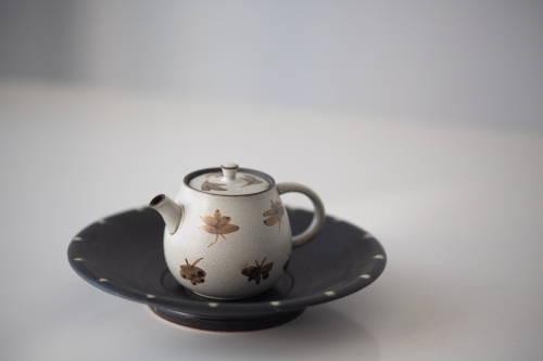 Cizhou Impression Teapot - Butterfly