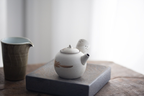 Cizhou Impression Kyusu Teapot