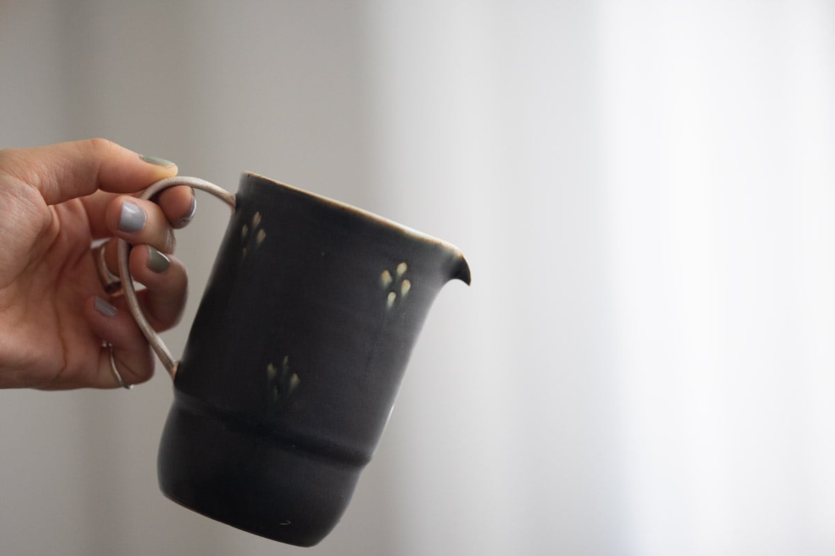 hearth pitcher 8 | BITTERLEAF TEAS hearth pitcher 8 | BITTERLEAF TEAS