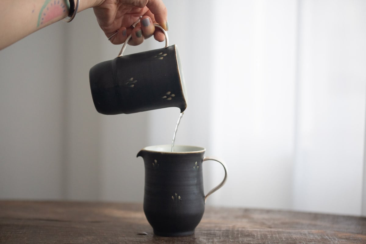 hearth pitcher 9 | BITTERLEAF TEAS hearth pitcher 9 | BITTERLEAF TEAS