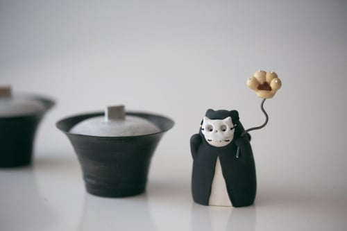 Lord of Darkness Tea Meowster Tea Pet