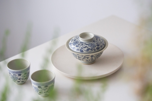 Azure Gaiwan - Vine