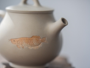 natural habitat jianshui zitao teapot fish 6 | BITTERLEAF TEAS