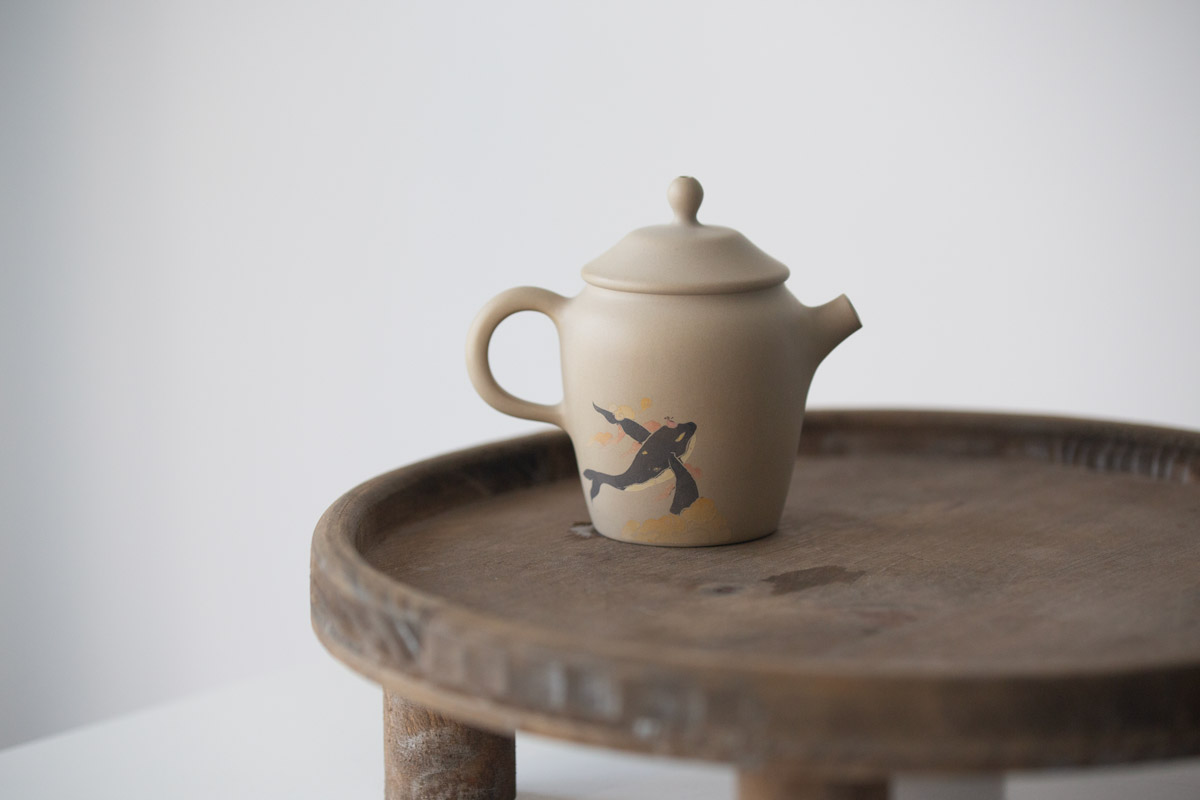 natural habitat jianshui zitao teapot magnolia white whale ride 10 | BITTERLEAF TEAS natural habitat jianshui zitao teapot magnolia white whale ride 10 | BITTERLEAF TEAS