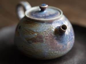 chameleon wood fired teapot IV 3 | BITTERLEAF TEAS