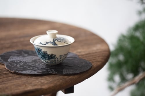 Gilded Qinghua Gaiwan - Little Pine