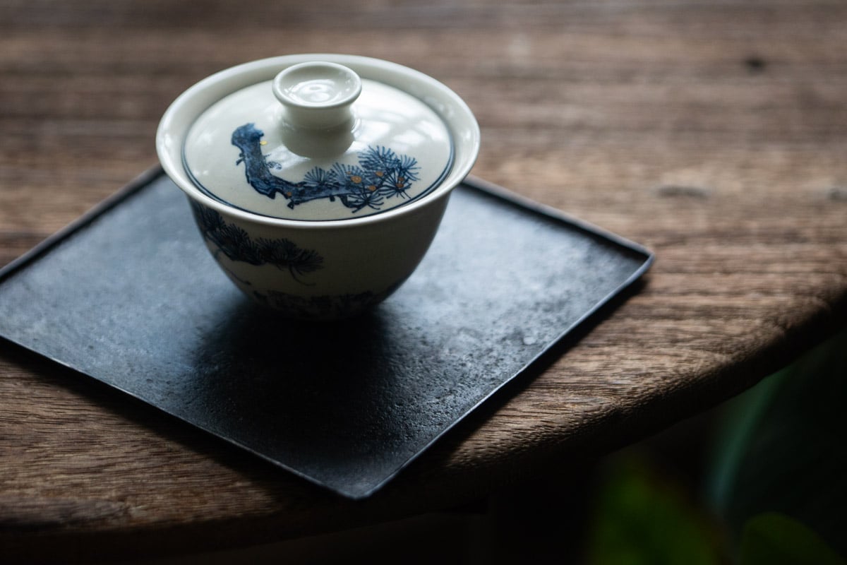 gilded qinghua gaiwan little pine 5 2510 | BITTERLEAF TEAS gilded qinghua gaiwan little pine 5 2510 | BITTERLEAF TEAS