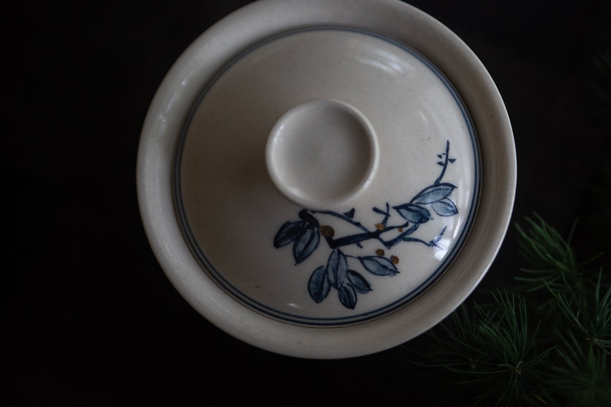 gilded qinghua gaiwan pomegranate 5 25 4 | BITTERLEAF TEAS gilded qinghua gaiwan pomegranate 5 25 4 | BITTERLEAF TEAS