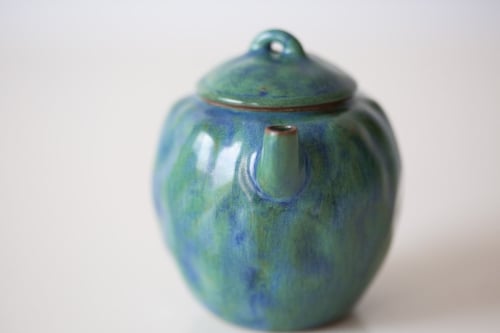 Iris Teapot - Image 2