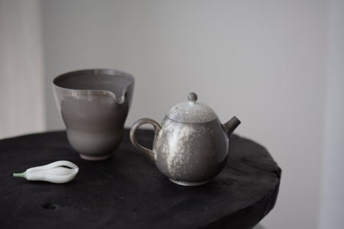 Stratus Soda Ash Wood Fired Teapot IV