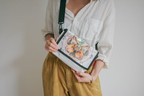 Re-Wrap Puer Paper Messenger Bag