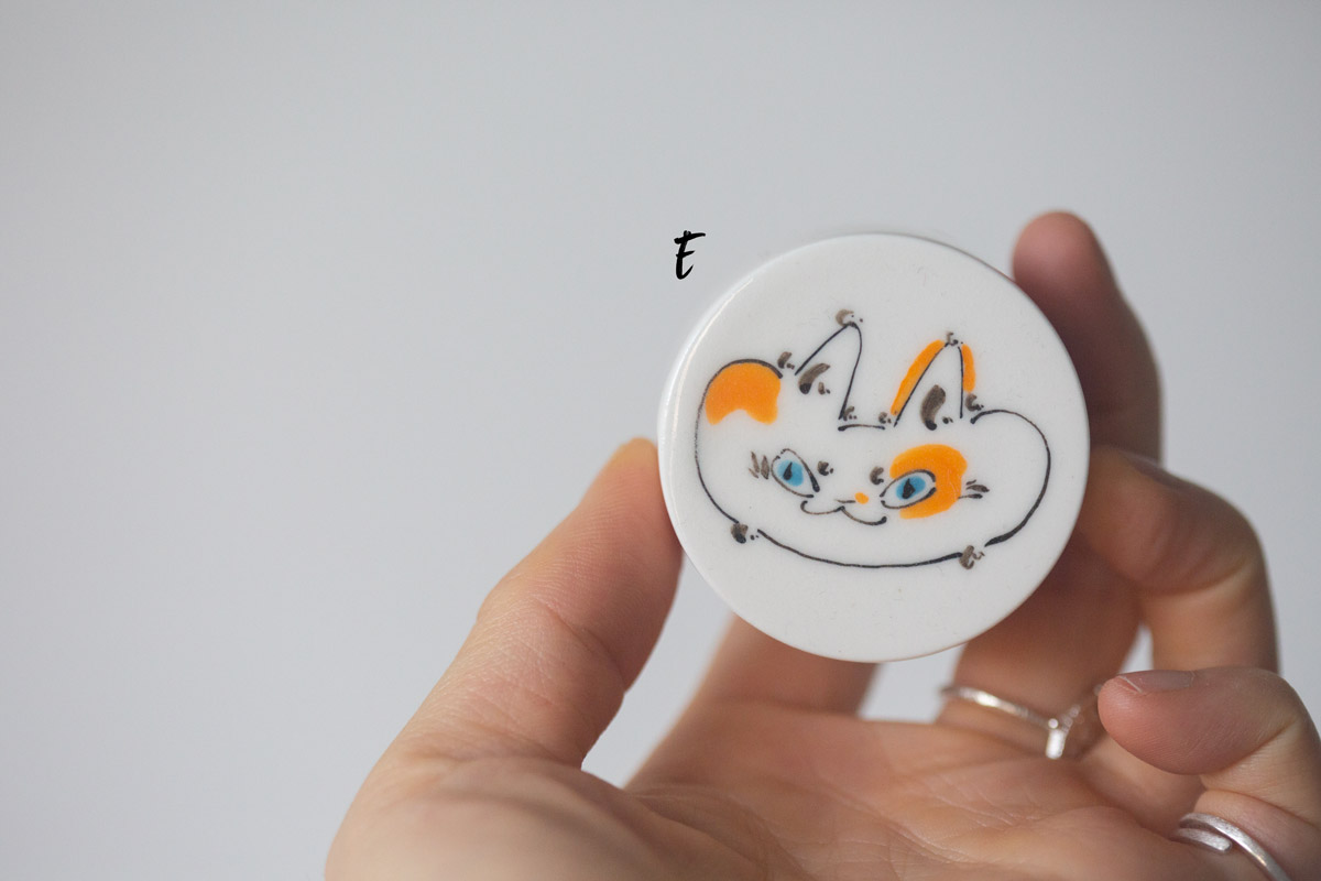 mischief lid holder 7 25 10 | BITTERLEAF TEAS