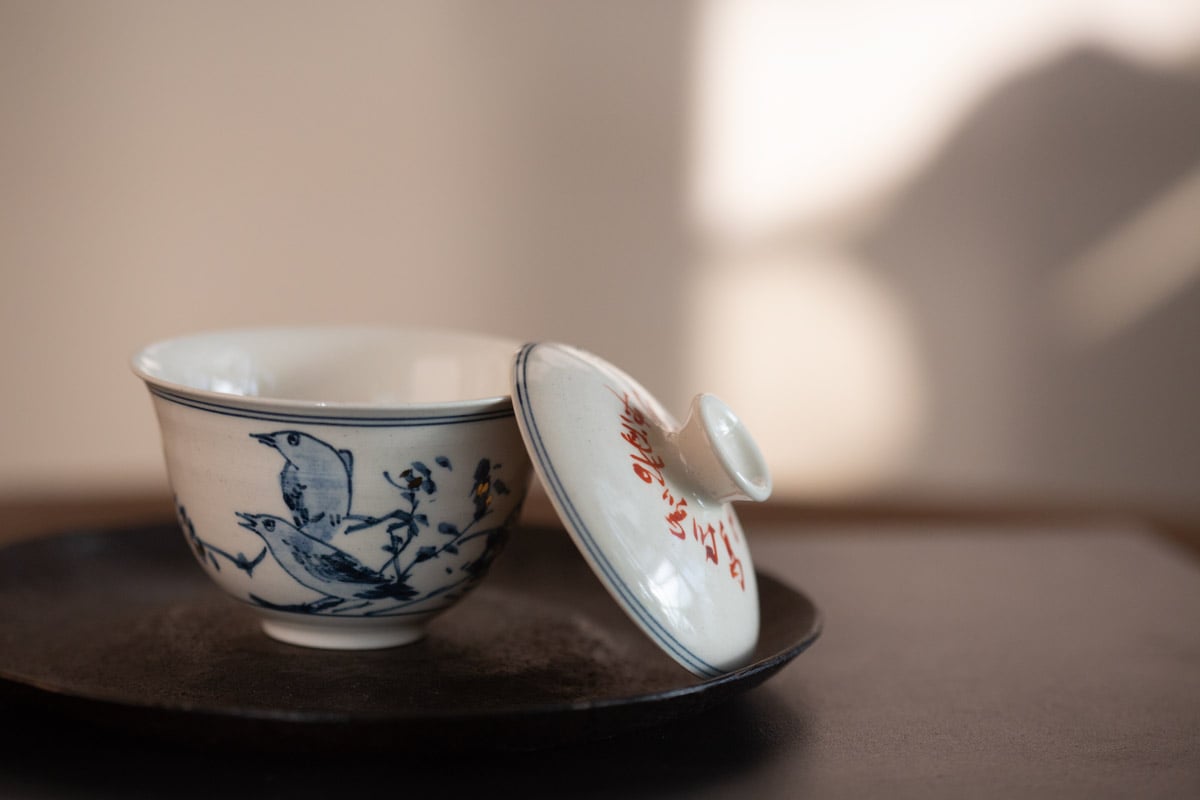 gilded quinghua gaiwan bird 4 | BITTERLEAF TEAS gilded quinghua gaiwan bird 4 | BITTERLEAF TEAS
