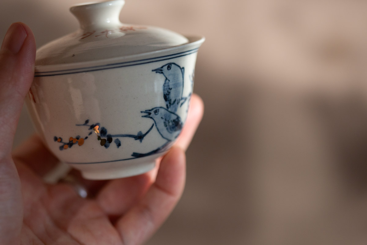 gilded quinghua gaiwan bird 7 | BITTERLEAF TEAS gilded quinghua gaiwan bird 7 | BITTERLEAF TEAS