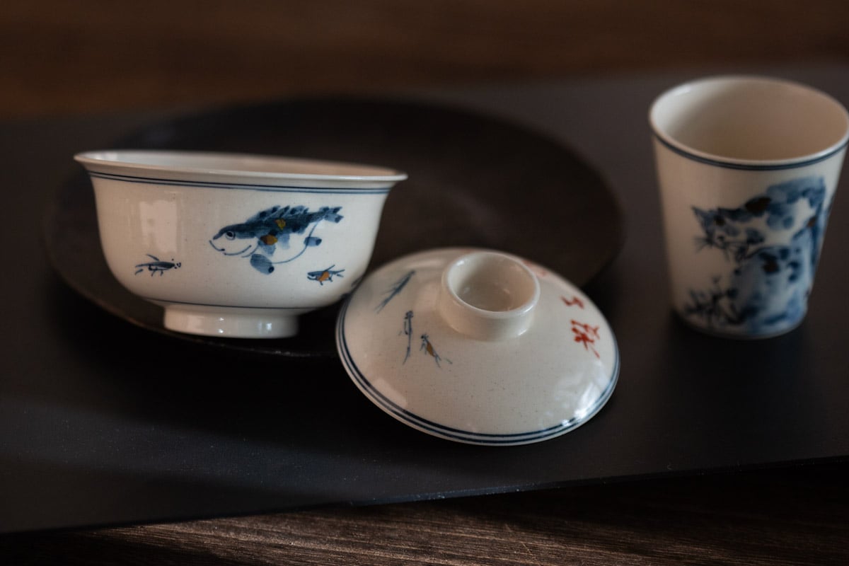 gilded quinghua gaiwan fish 7 | BITTERLEAF TEAS gilded quinghua gaiwan fish 7 | BITTERLEAF TEAS