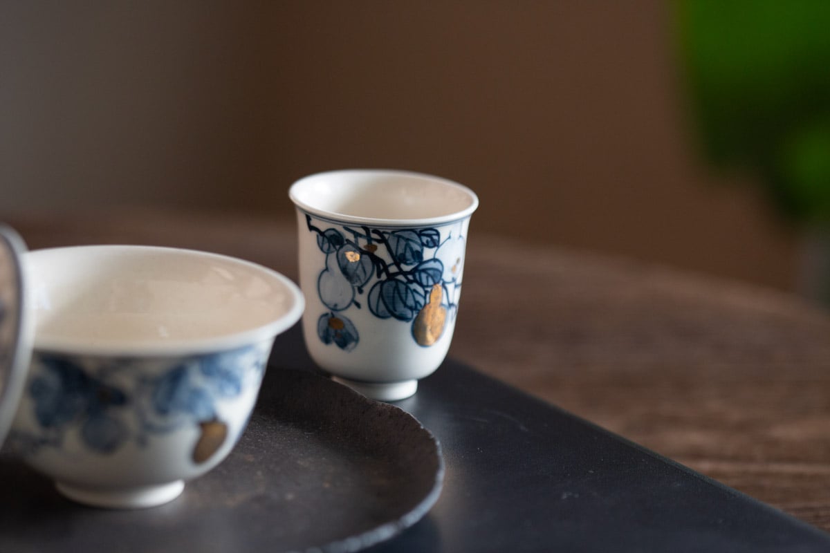 gilded quinghua teacup gourd 3 | BITTERLEAF TEAS gilded quinghua teacup gourd 3 | BITTERLEAF TEAS