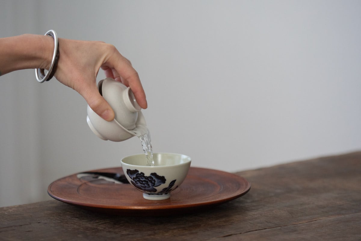 poppy qinghua teacup 7 | BITTERLEAF TEAS poppy qinghua teacup 7 | BITTERLEAF TEAS