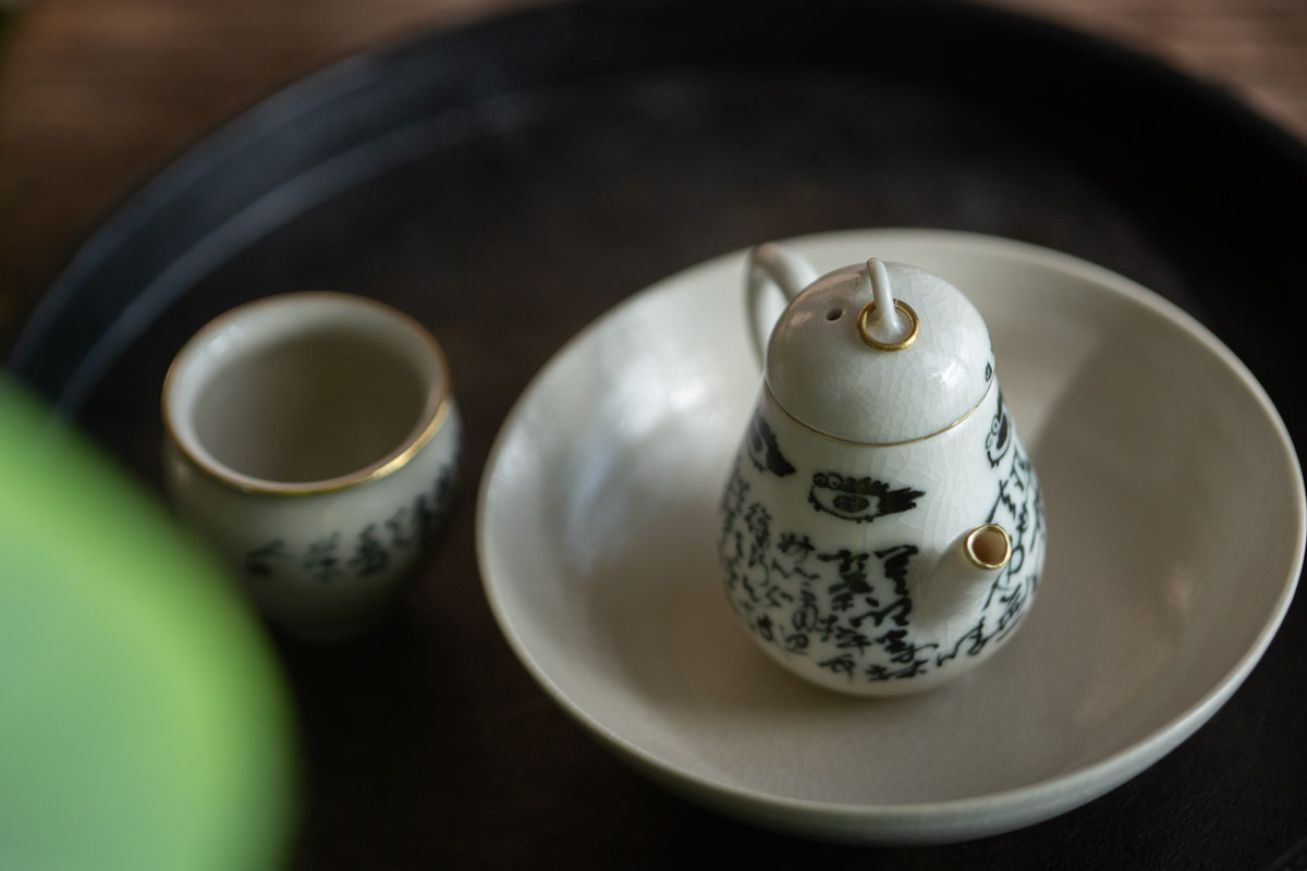 alchemy teapot brass black fish 2 | BITTERLEAF TEAS alchemy teapot brass black fish 2 | BITTERLEAF TEAS