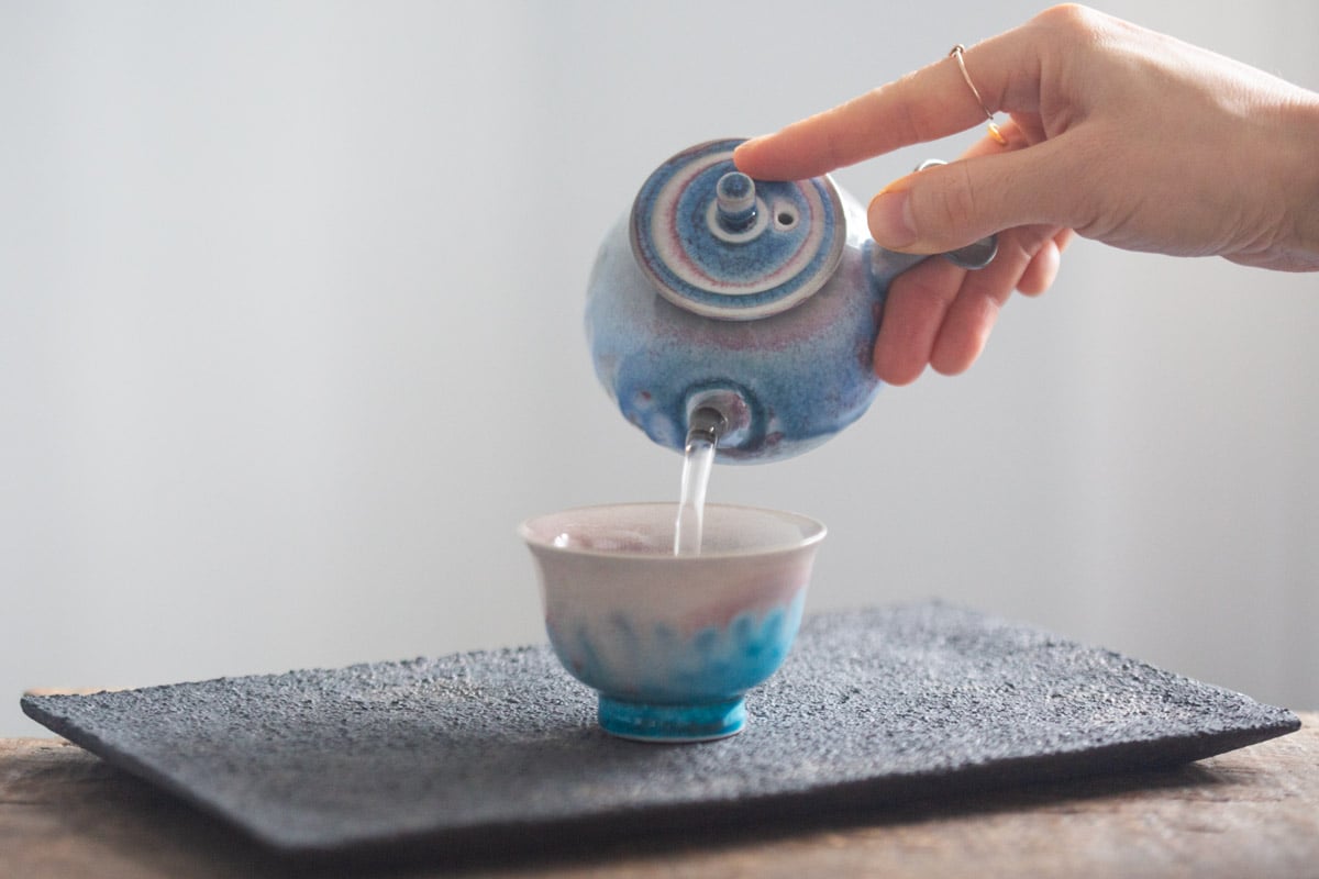 chameleon soda ash wood fired teapot ii 11 25 13 | BITTERLEAF TEAS