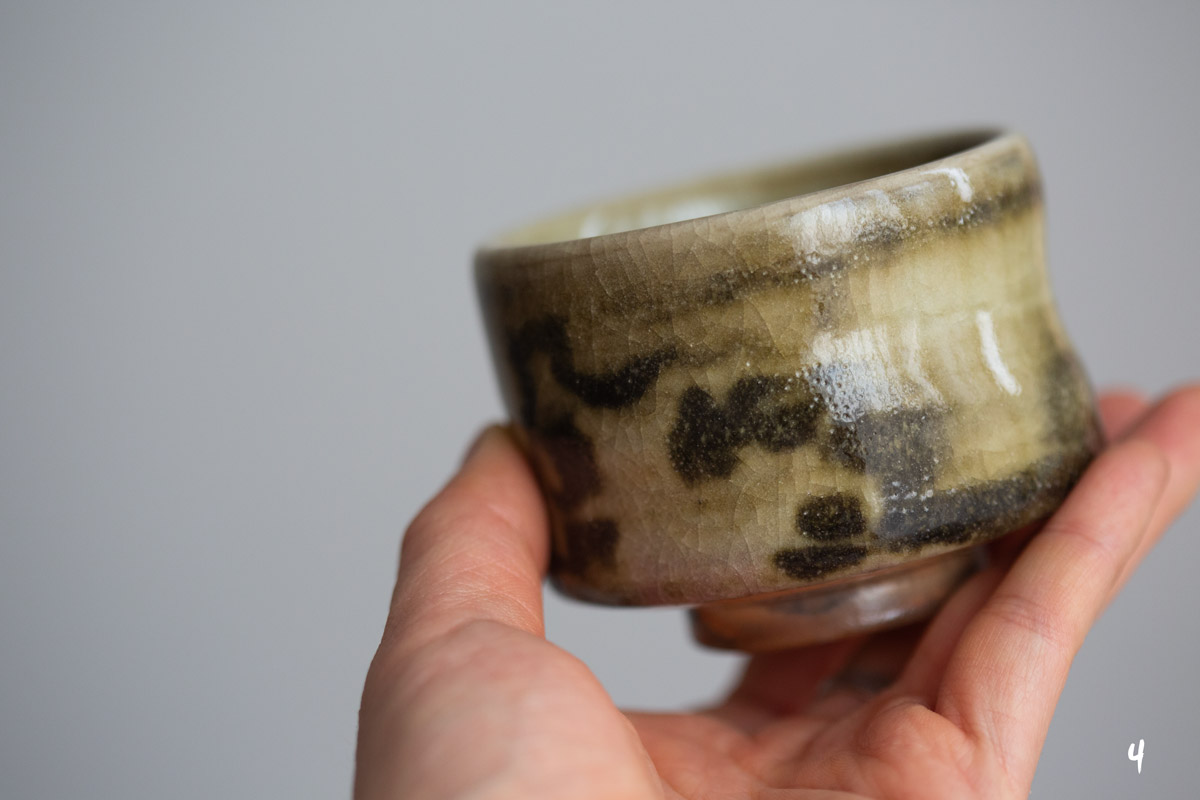 shino glaze teacup water 17 | BITTERLEAF TEAS shino glaze teacup water 17 | BITTERLEAF TEAS