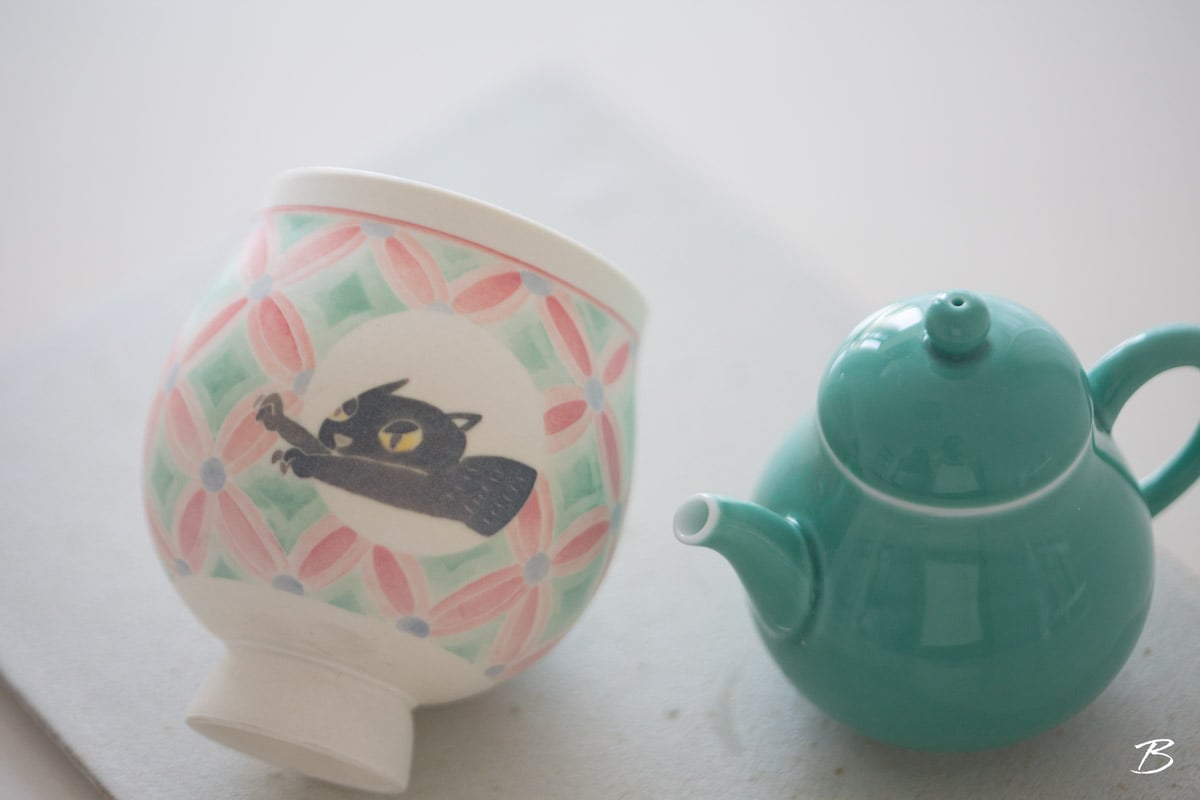 easter egg handwarmer teacup 11 | BITTERLEAF TEAS