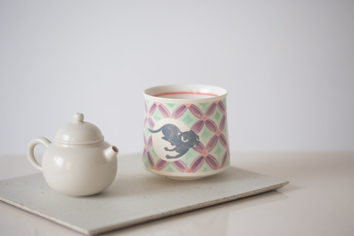 easter egg handwarmer teacup 16 | BITTERLEAF TEAS