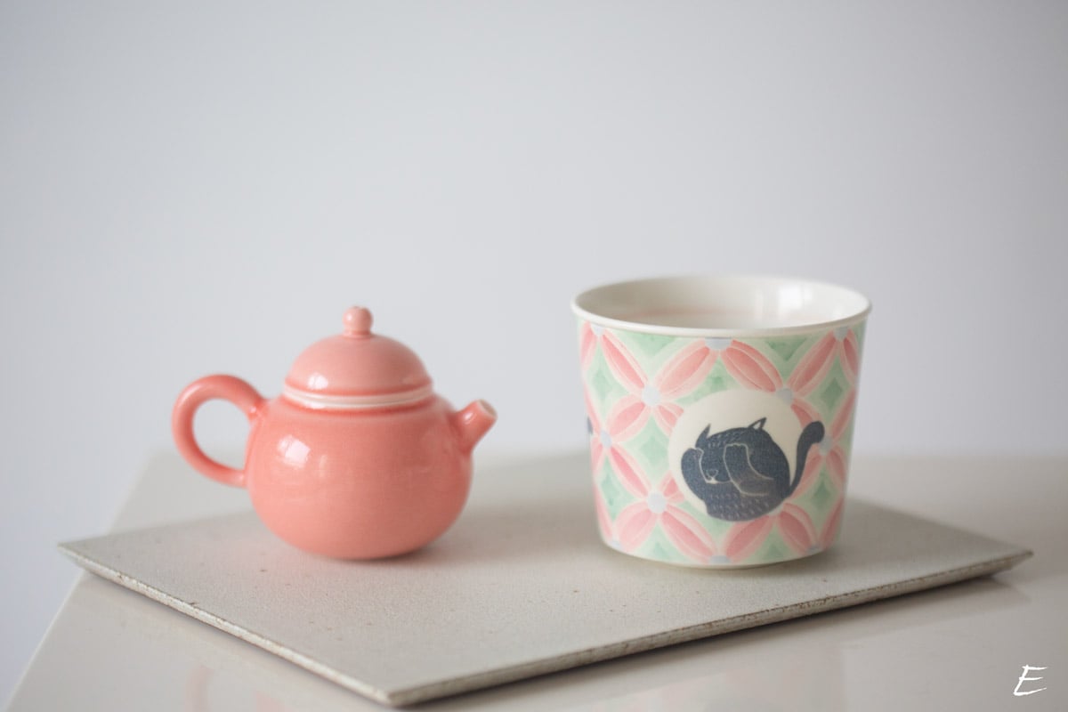 easter egg handwarmer teacup 17 | BITTERLEAF TEAS