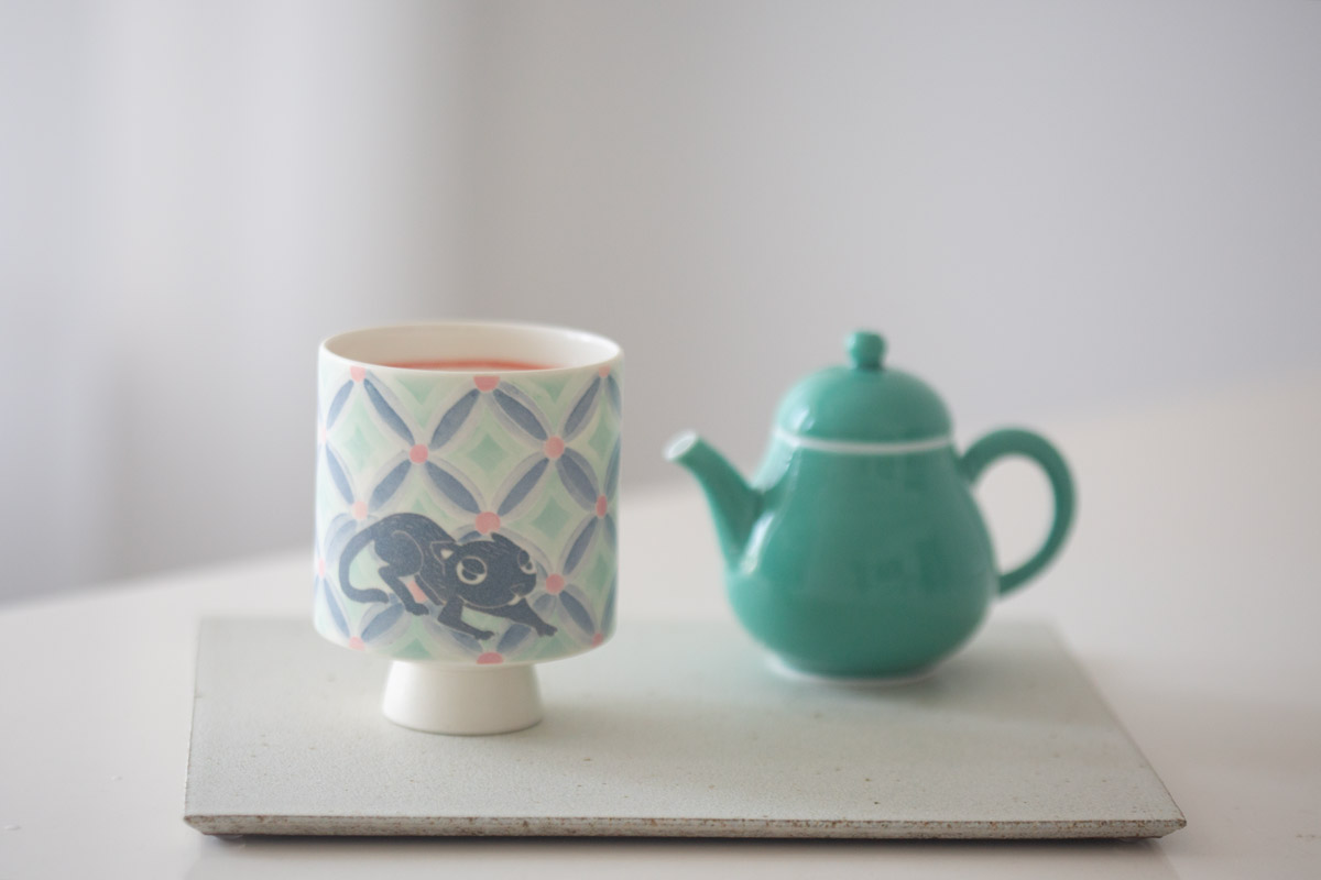 easter egg handwarmer teacup 5 | BITTERLEAF TEAS