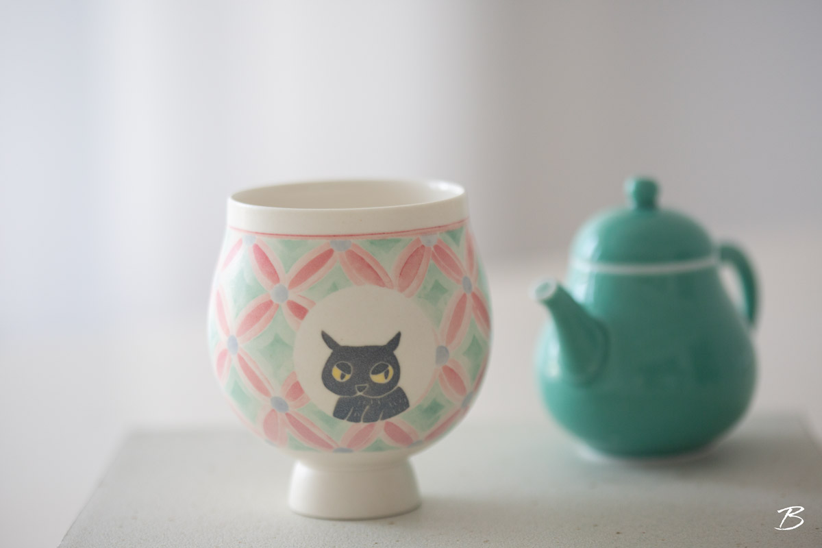 easter egg handwarmer teacup 9 | BITTERLEAF TEAS