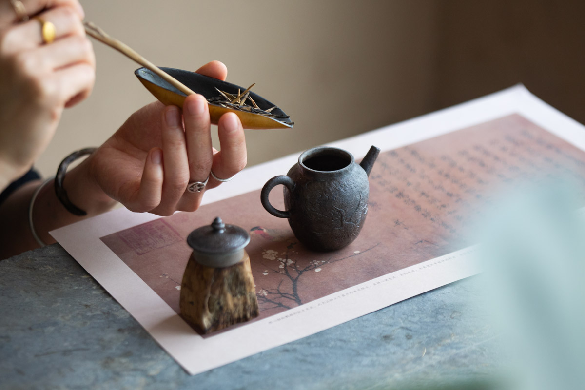 ethereus wood fired yixing teapot crane 15 | BITTERLEAF TEAS ethereus wood fired yixing teapot crane 15 | BITTERLEAF TEAS