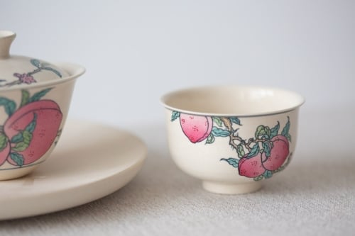 Giant Peach Teacup