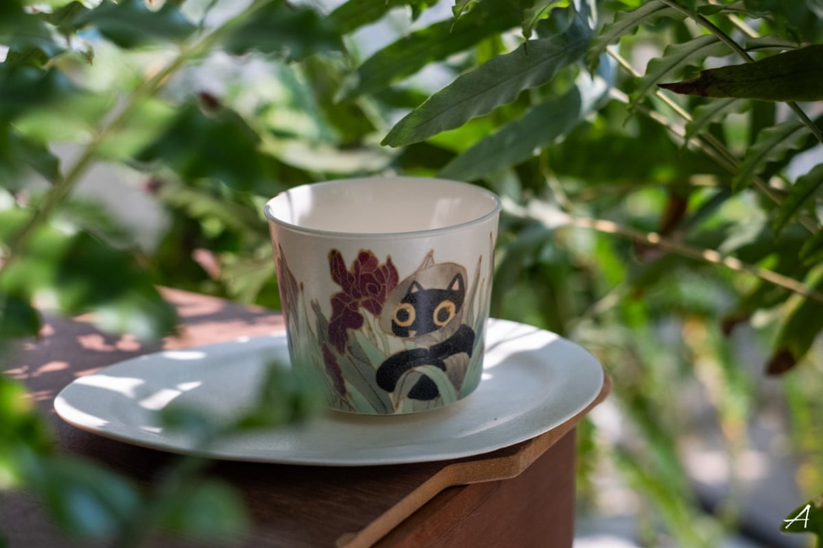 hide seek handwarmer teacup 1 | BITTERLEAF TEAS