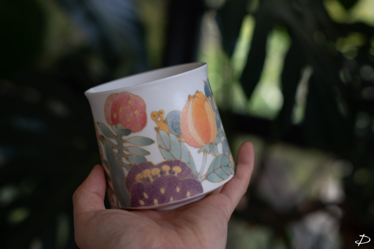 hide seek handwarmer teacup 16 | BITTERLEAF TEAS