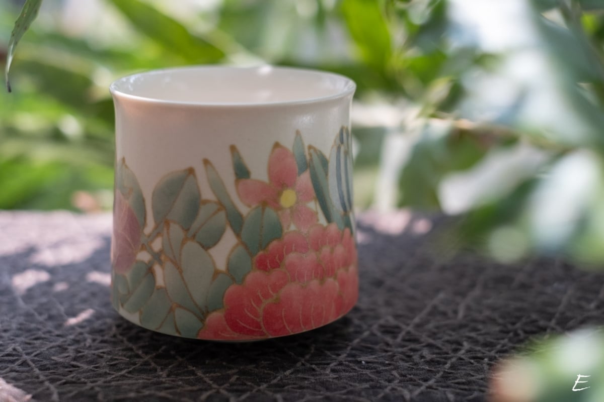 hide seek handwarmer teacup 17 | BITTERLEAF TEAS
