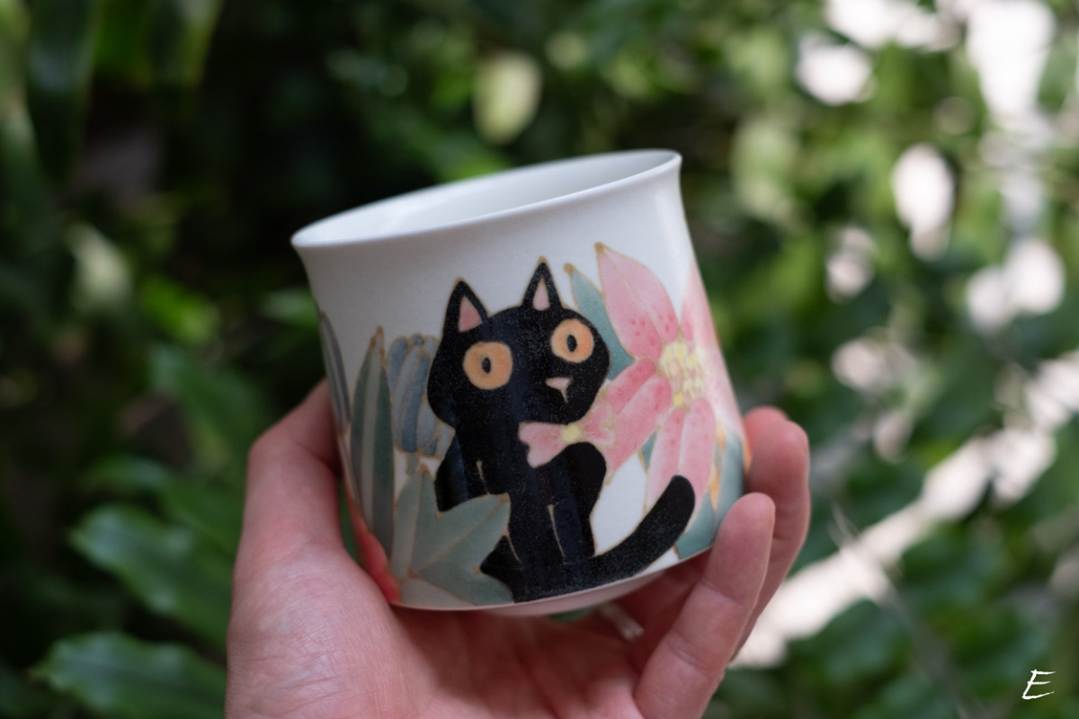 hide seek handwarmer teacup 19 | BITTERLEAF TEAS