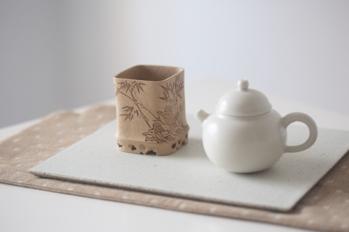 Bamboo Engraved Duanni Yixing  Zisha Teacup