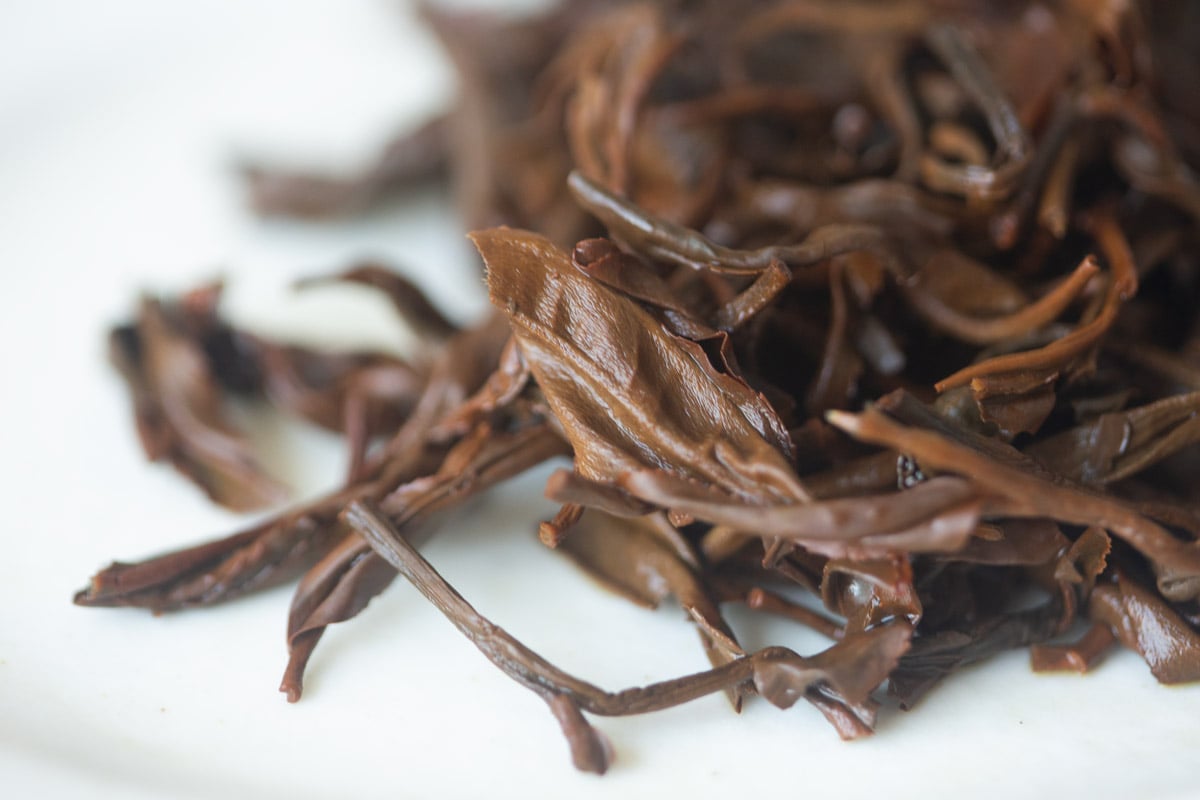 black snake 2025 spring yiwu sun dried black tea tea 10 | BITTERLEAF TEAS