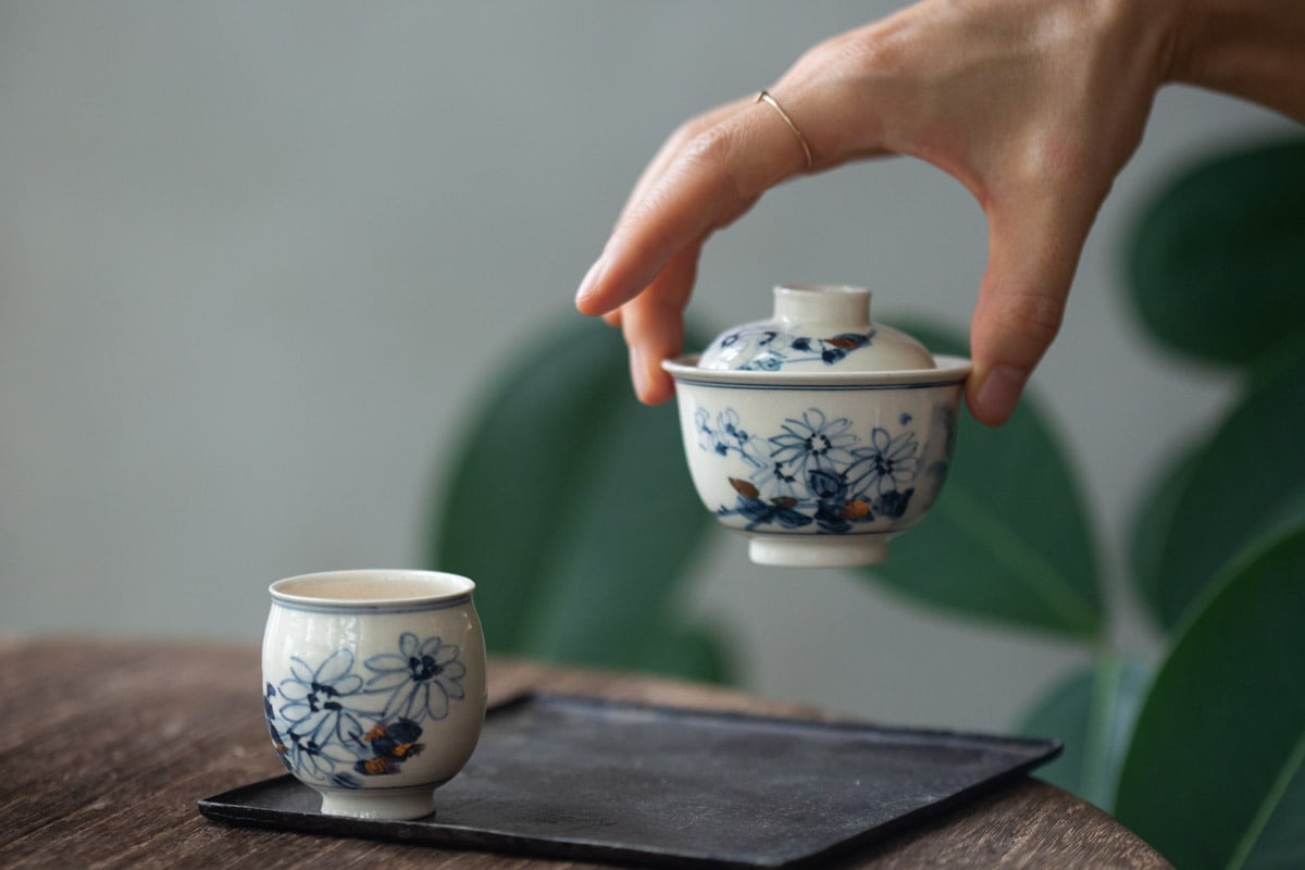 gilded qinghua gaiwan flowers 1 | BITTERLEAF TEAS gilded qinghua gaiwan flowers 1 | BITTERLEAF TEAS