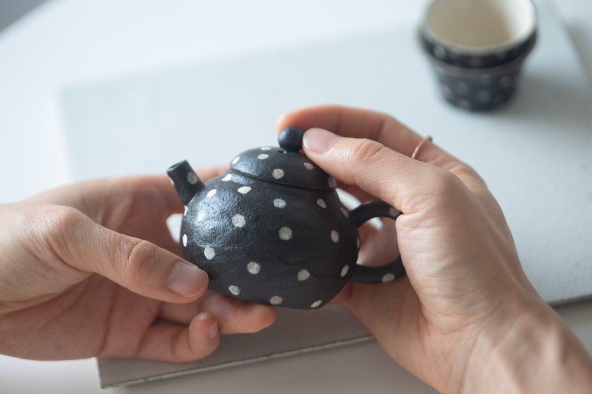 yayoi teapot 11 | BITTERLEAF TEAS yayoi teapot 11 | BITTERLEAF TEAS