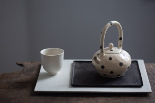 Yayoi Tiliang Teapot - Day
