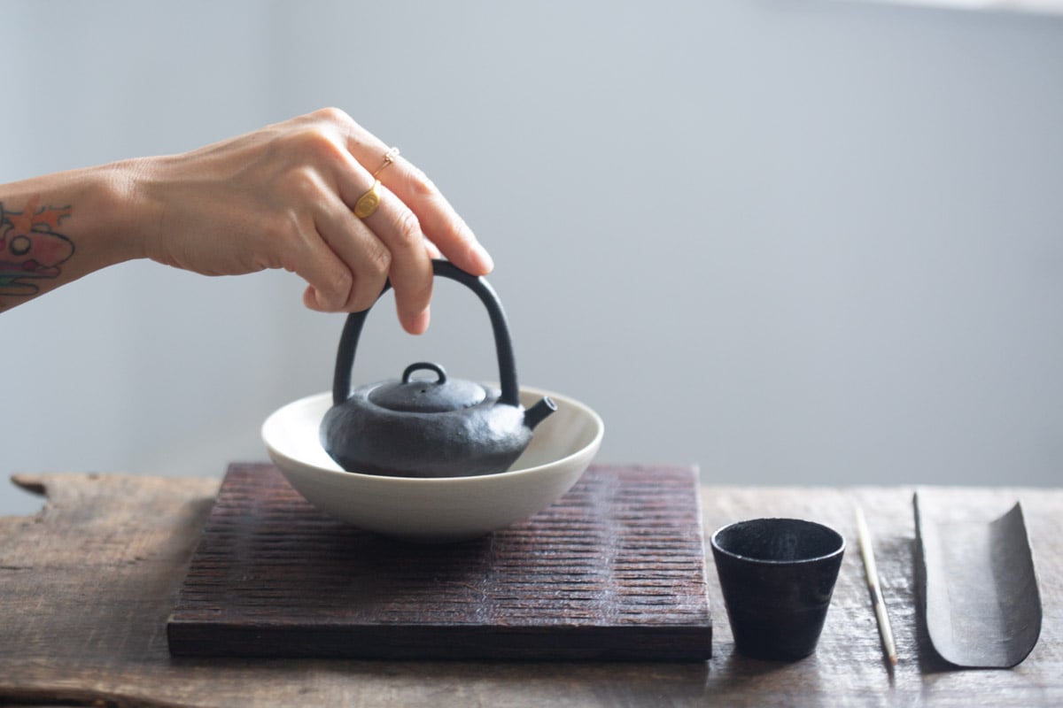 yayoi tiliang teapot shadow 5 | BITTERLEAF TEAS