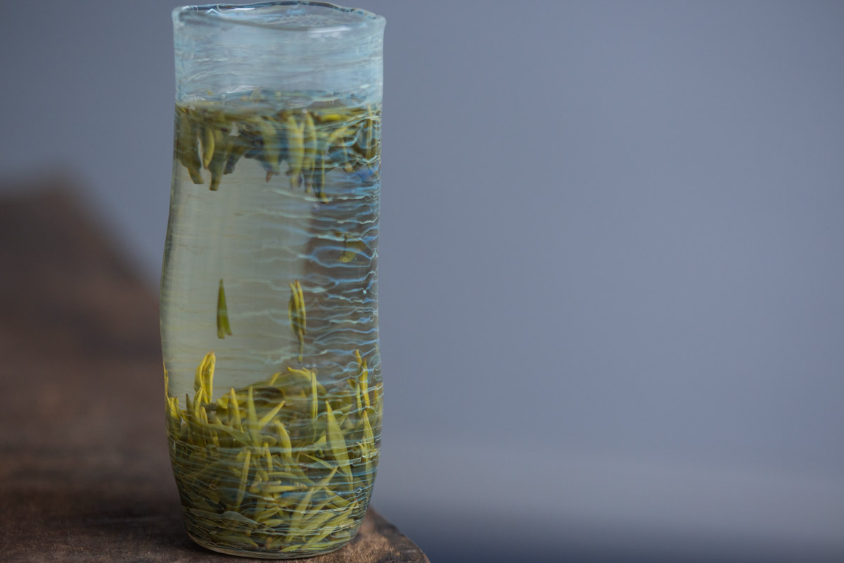 be water deep green tea glass 16 | BITTERLEAF TEAS