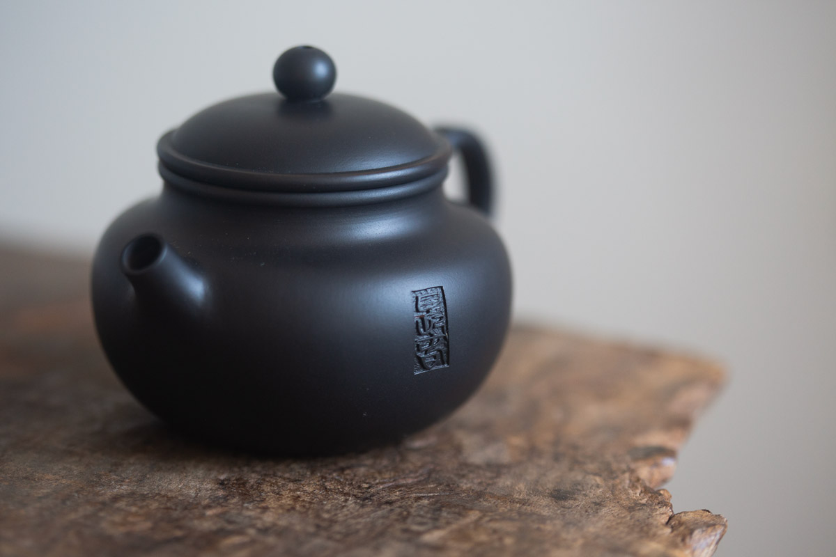 natural habitat jianshui zitao teapot rhododendron 9 25 7 | BITTERLEAF TEAS