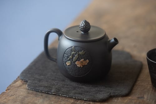 Natural Habitat Jianshui Zitao Teapot - Walnut
