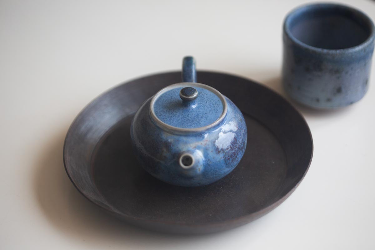 chameleon soda ash wood fired teapot i 9 26 11 | BITTERLEAF TEAS