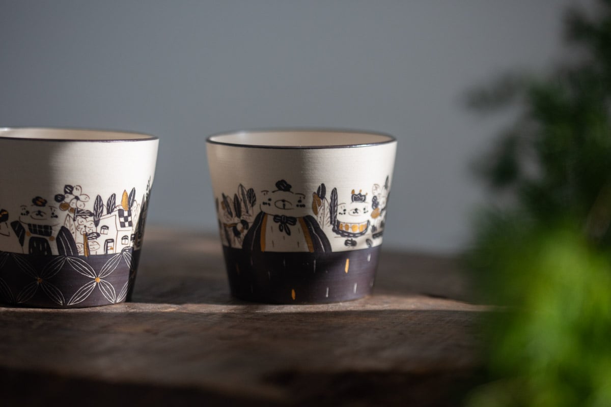 bear hug handwarmer teacup 2 | BITTERLEAF TEAS